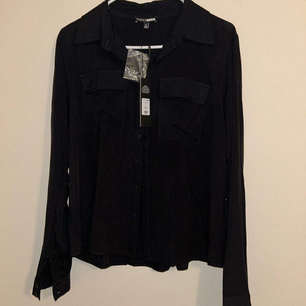 Fashion Nova Black Button Up Collar Shirt Size Medium Long Sleeve